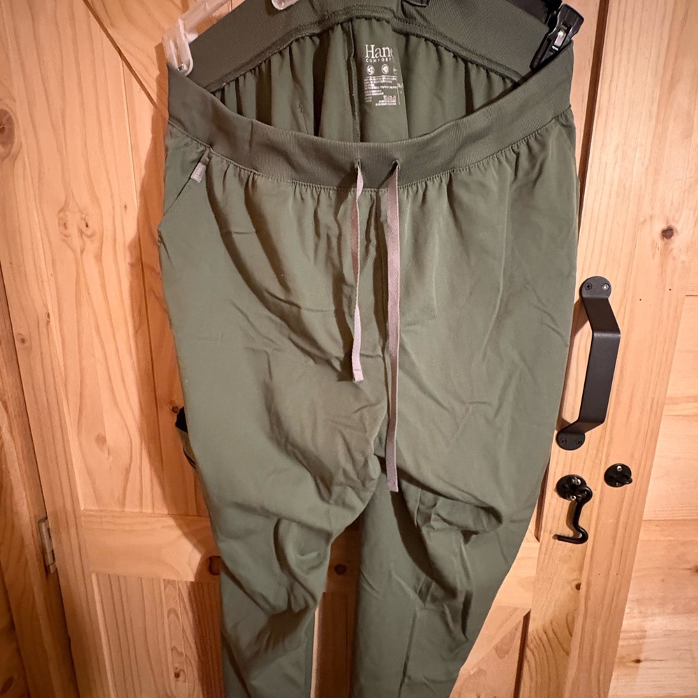 Hanes scrub pants